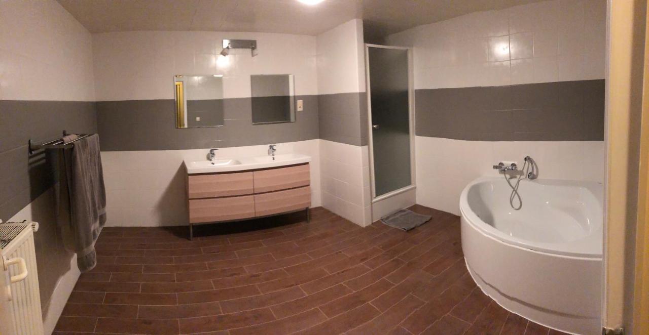 Maison Flo Уфализ Екстериор снимка